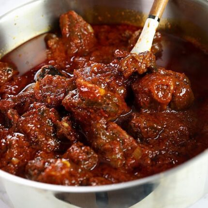 Pepper Sauce with Beef Stripes & Meat